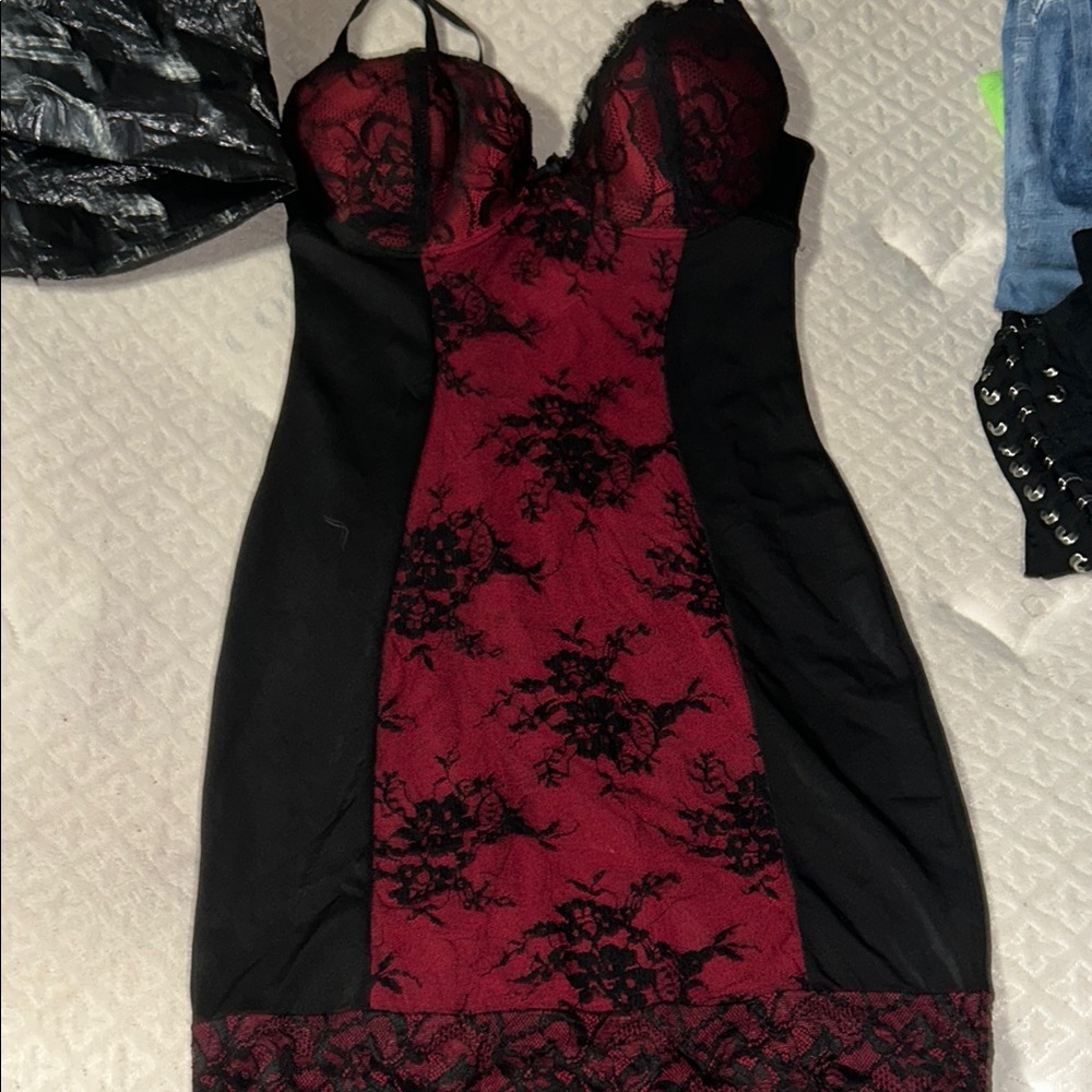 Elegant Black and Red Lace Dress